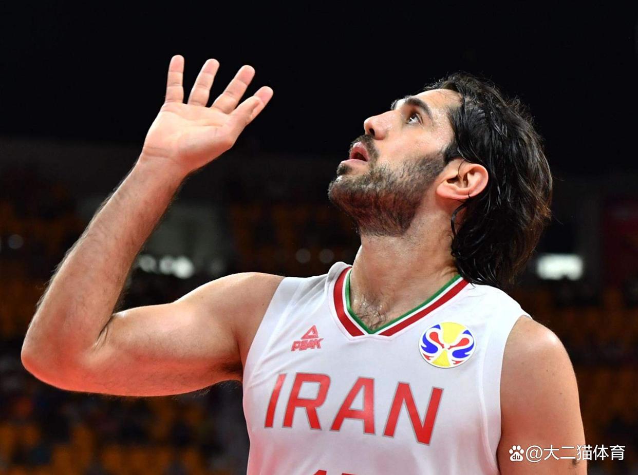 亚洲杯季后赛爆出冷门!波士顿凯尔特人大胜利雅得新月,争冠形势突变的简单介绍 亚洲杯季后赛爆出冷门!波士顿凯尔特人大胜利雅得新月,争冠形势突变的简单介绍